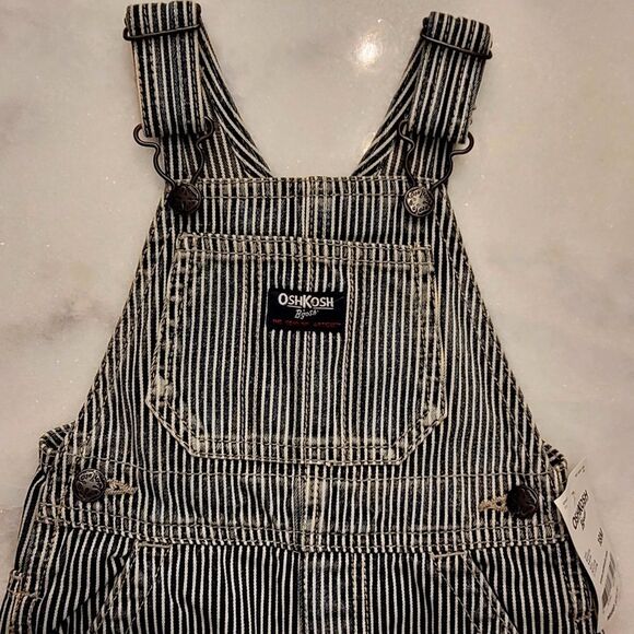 Oshkosh B'gosh Baby Boy Vestbak Bib Overalls- 18 months - Picture 2 of 10